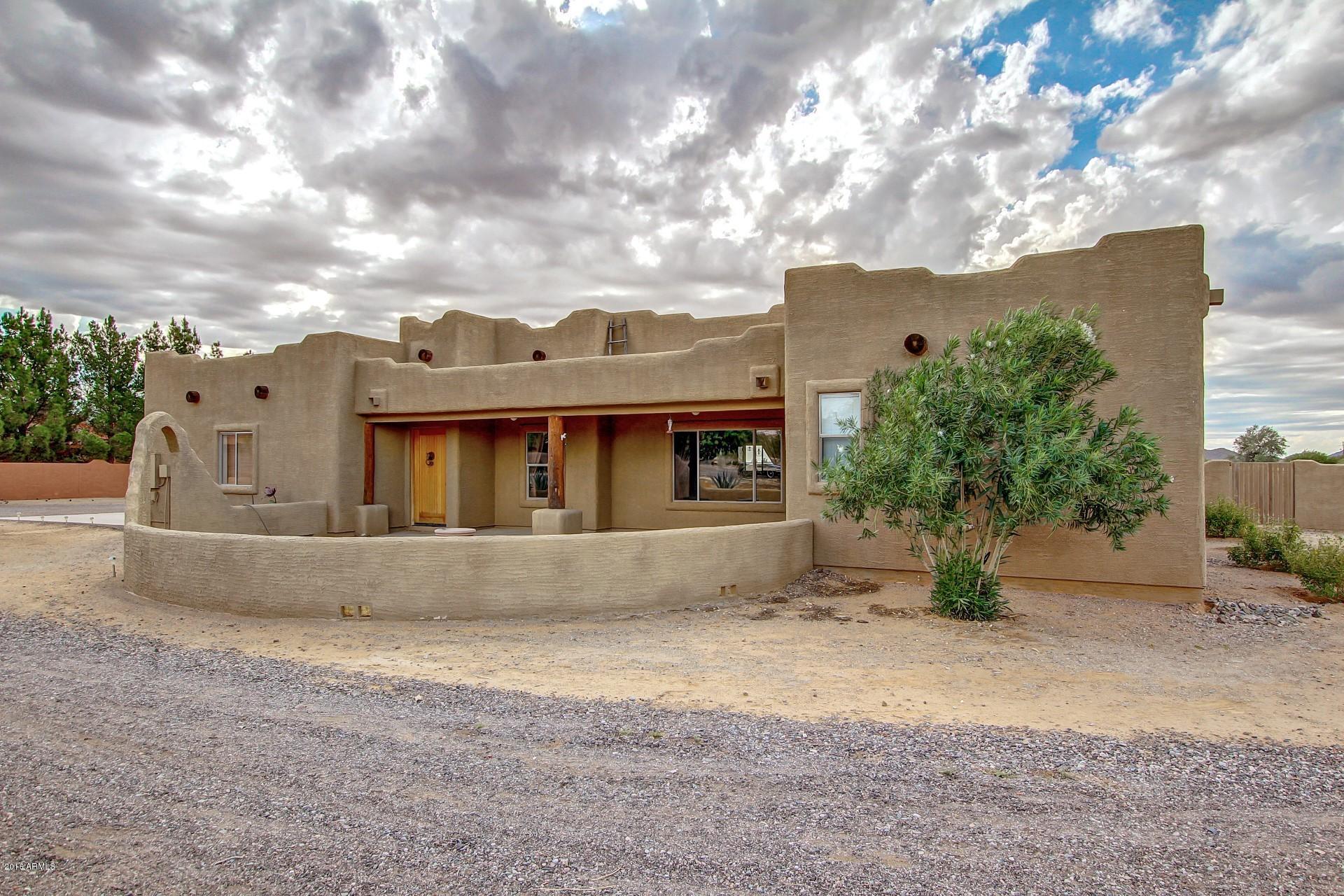 811 East Joy Ranch Road Phoenix, AZ 85086 - Photo 2 of 29 Front