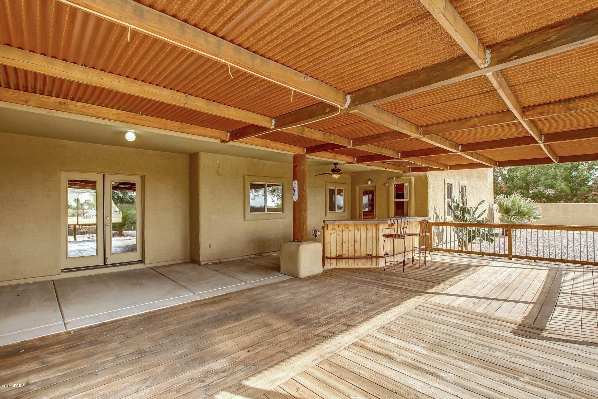 811 East Joy Ranch Road Phoenix, AZ 85086 - Photo 24 of 29 Patio Cover with Bar