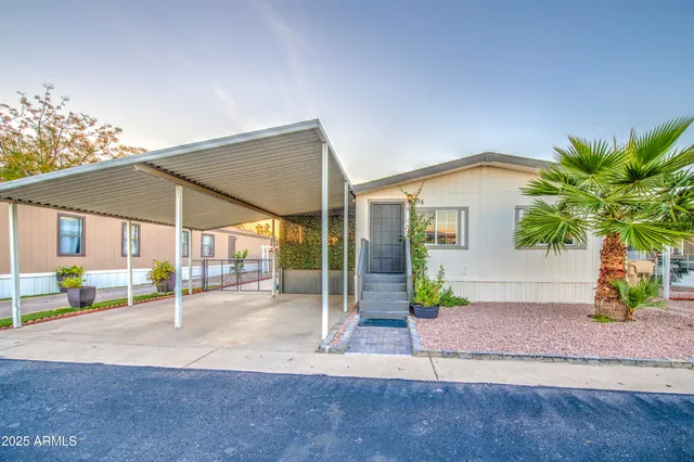 $85,000 | 19401 North 7th Street, Unit 94, Phoenix, AZ 85024