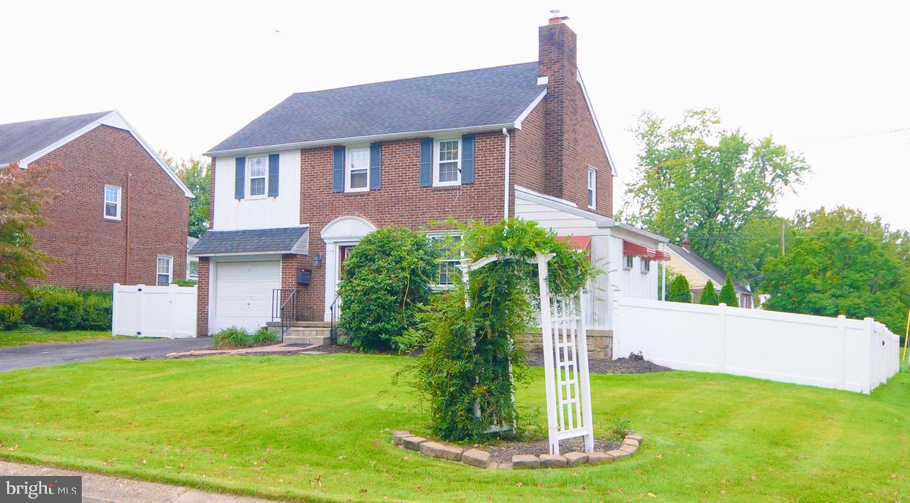 20 Rolling Road Claymont, DE 19703 - Photo 1 of 22 Welcome Home!