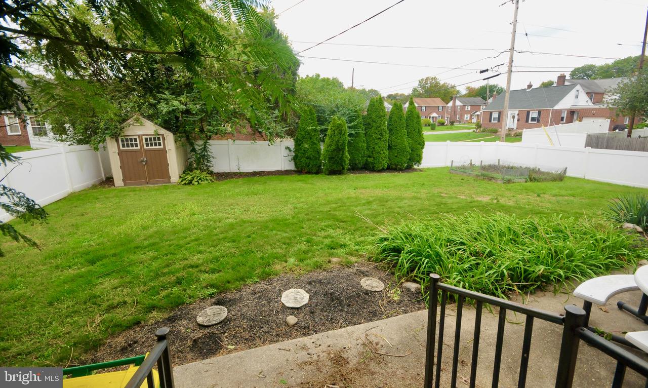 20 Rolling Road Claymont, DE 19703 - Photo 19 of 22 Fenced yard and shed
