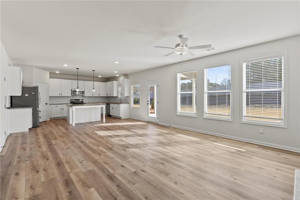 416 Rodeo Drive Auburn, GA 30011 - Photo 12 of 40