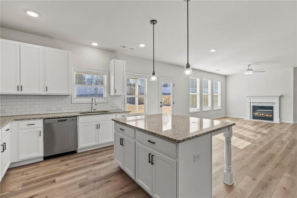 416 Rodeo Drive Auburn, GA 30011 - Photo 17 of 40