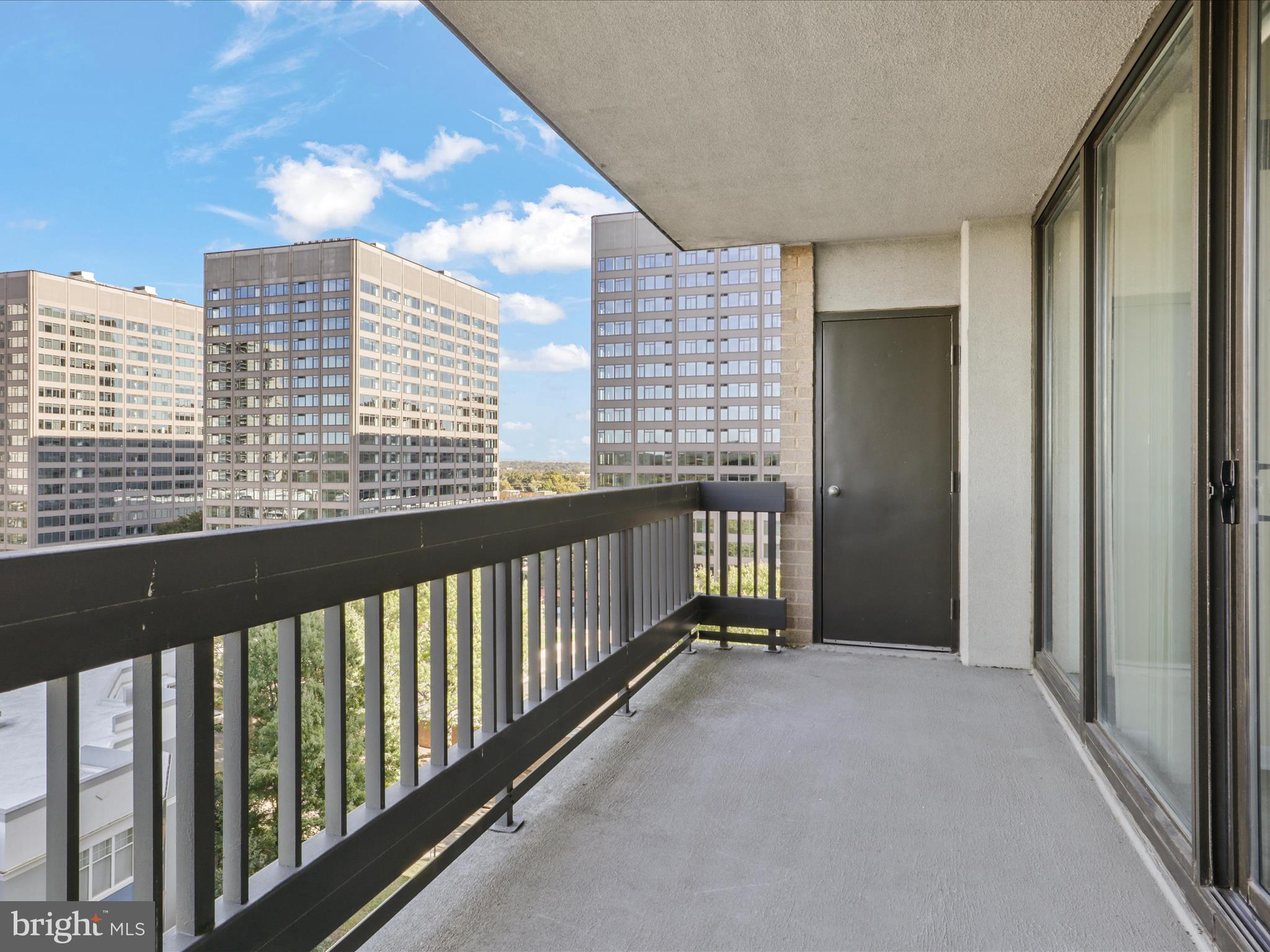 5505 Seminary Road, Unit 908N Falls Church, VA 22041 - Photo 23 of 41