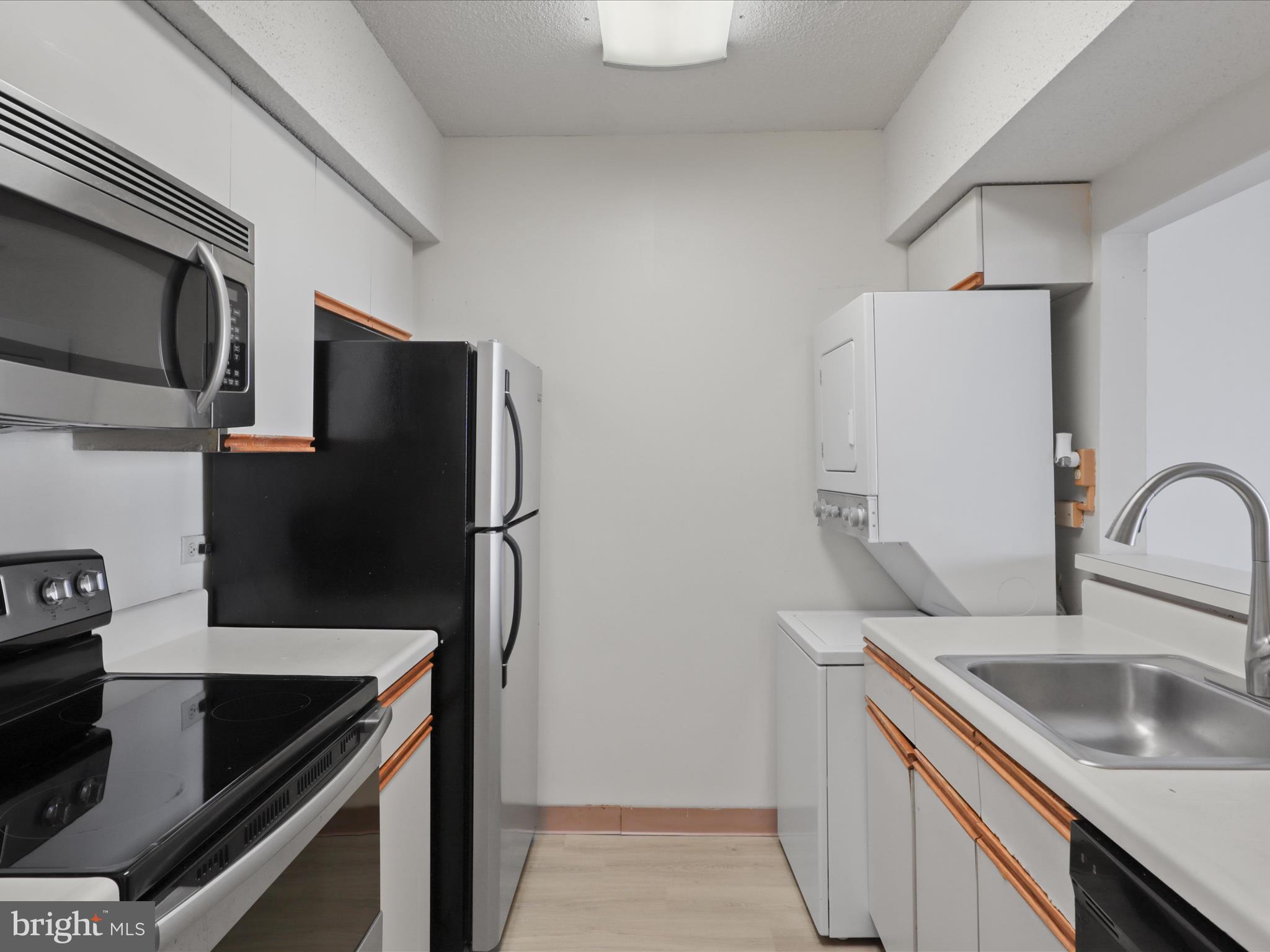 5505 Seminary Road, Unit 908N Falls Church, VA 22041 - Photo 7 of 41