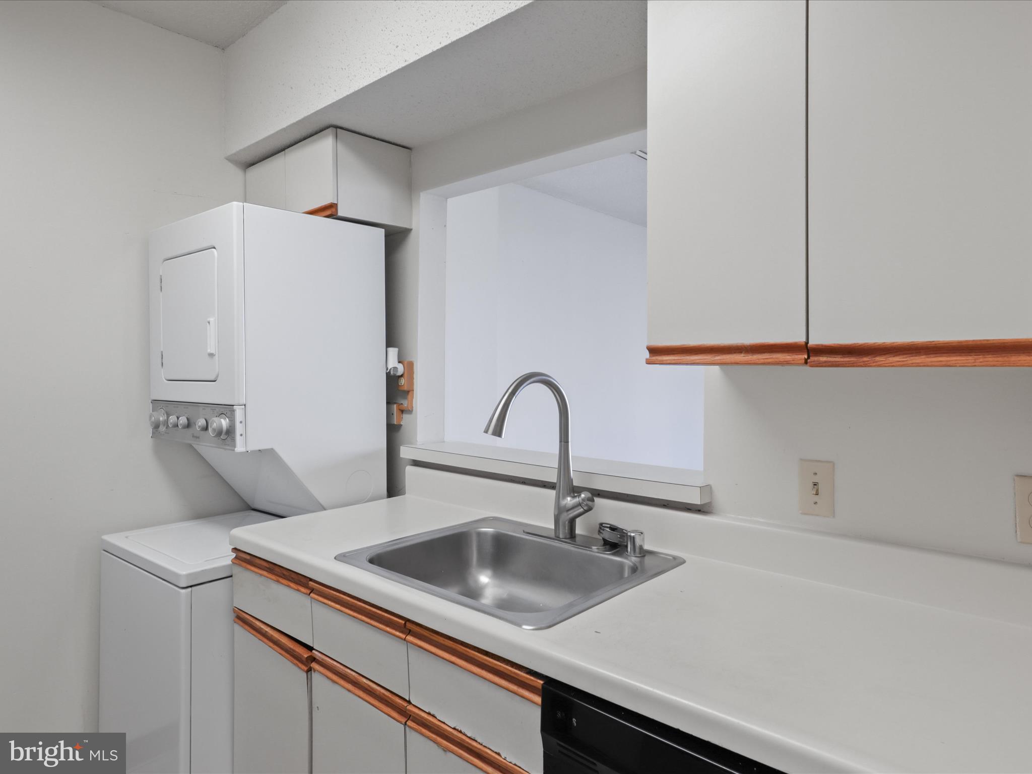 5505 Seminary Road, Unit 908N Falls Church, VA 22041 - Photo 8 of 41
