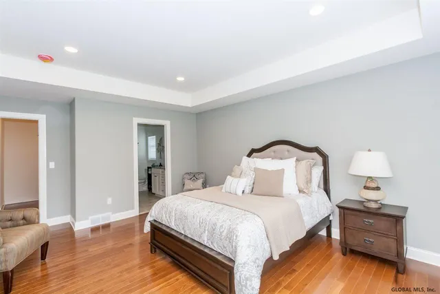 $599,000 | 67 Lakepointe Way, Saratoga Springs, NY 12866