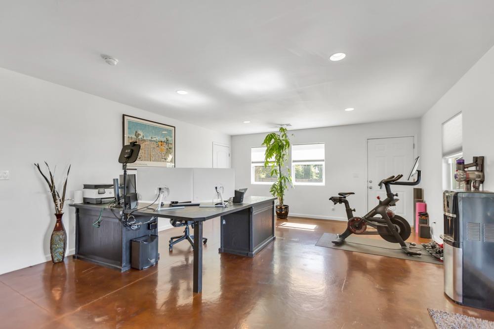 32852 South River Road Clarksburg, CA 95612 - Photo 45 of 72 a view of a room with gym equipment