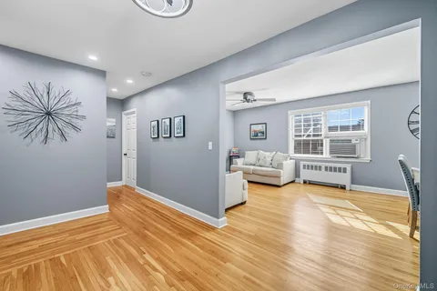 $374,999 | 31 Fieldstone Drive, Unit D1, Hartsdale, NY 10530