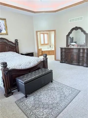 $799,900 | 5007 Mission Drive South, St. Joseph, MO 64505