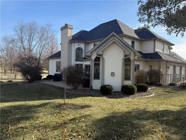 $799,900 | 5007 Mission Drive South, St. Joseph, MO 64505