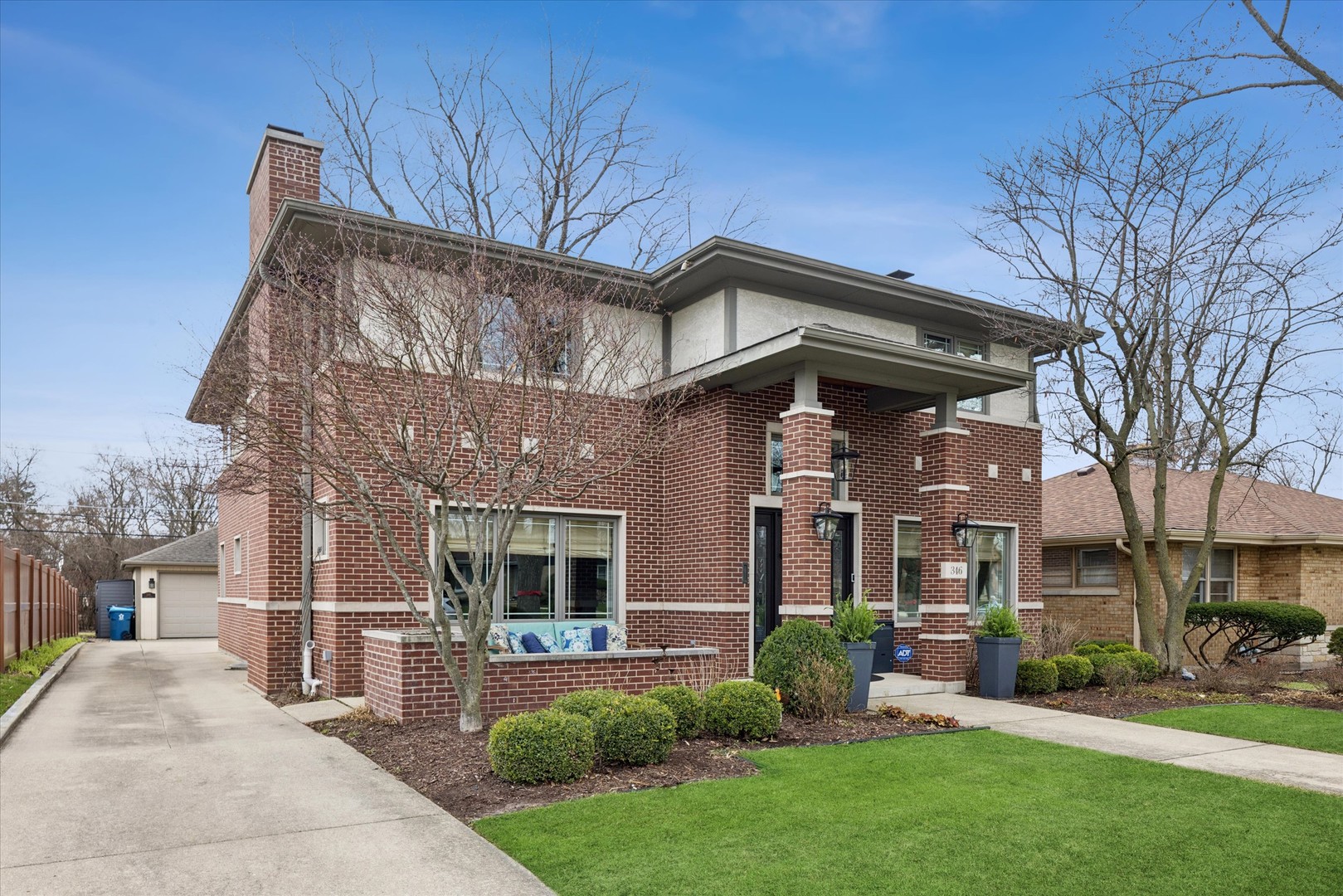 346 South Street Elmhurst, IL 60126 - Photo 2 of 43 a front view of a house with garden