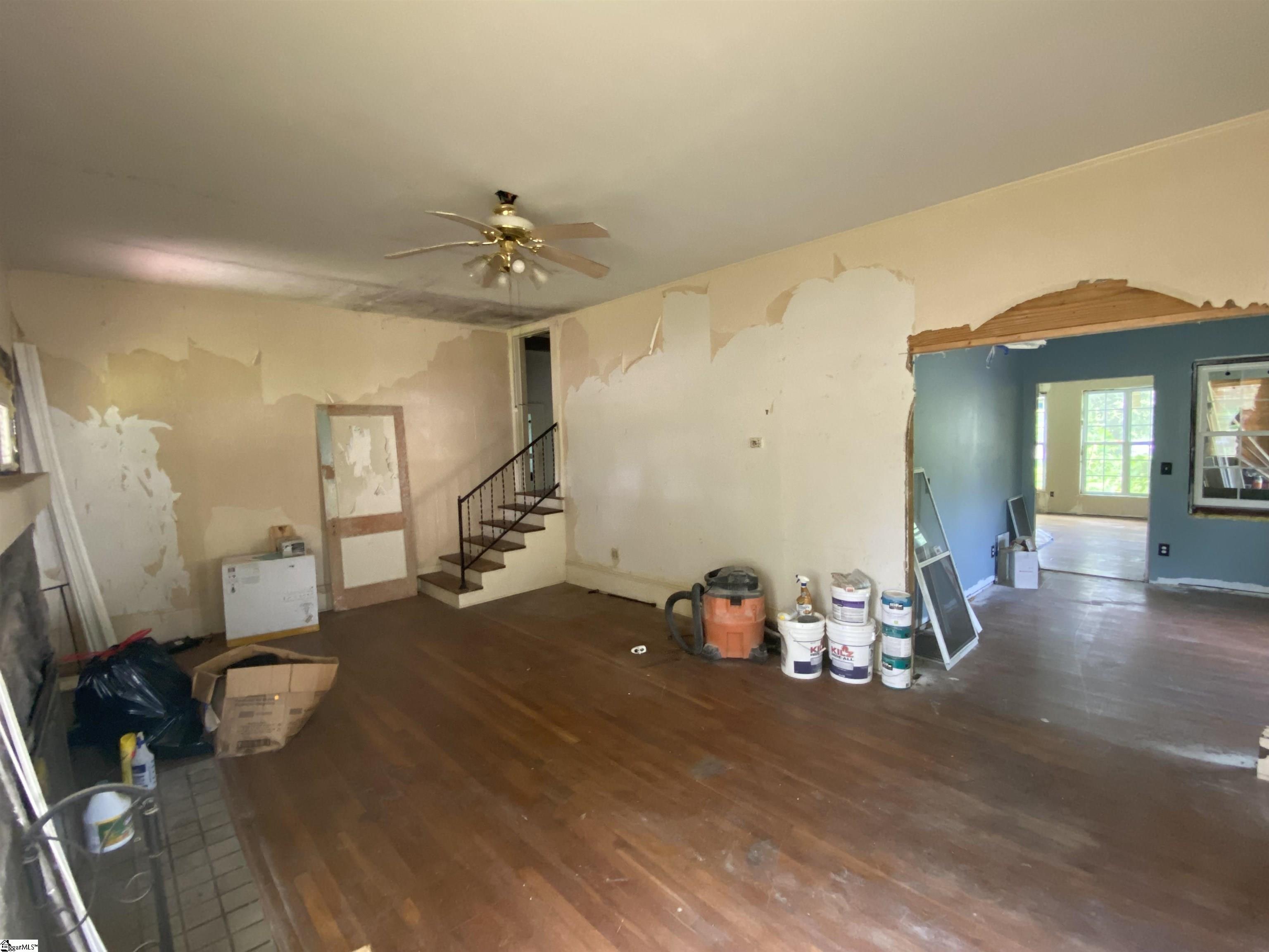 144 East Victoria Road Spartanburg, SC 29301 - Photo 11 of 23