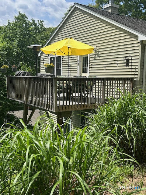 64 Edge Hill Road East Lyme, CT 06357 - Photo 6 of 32