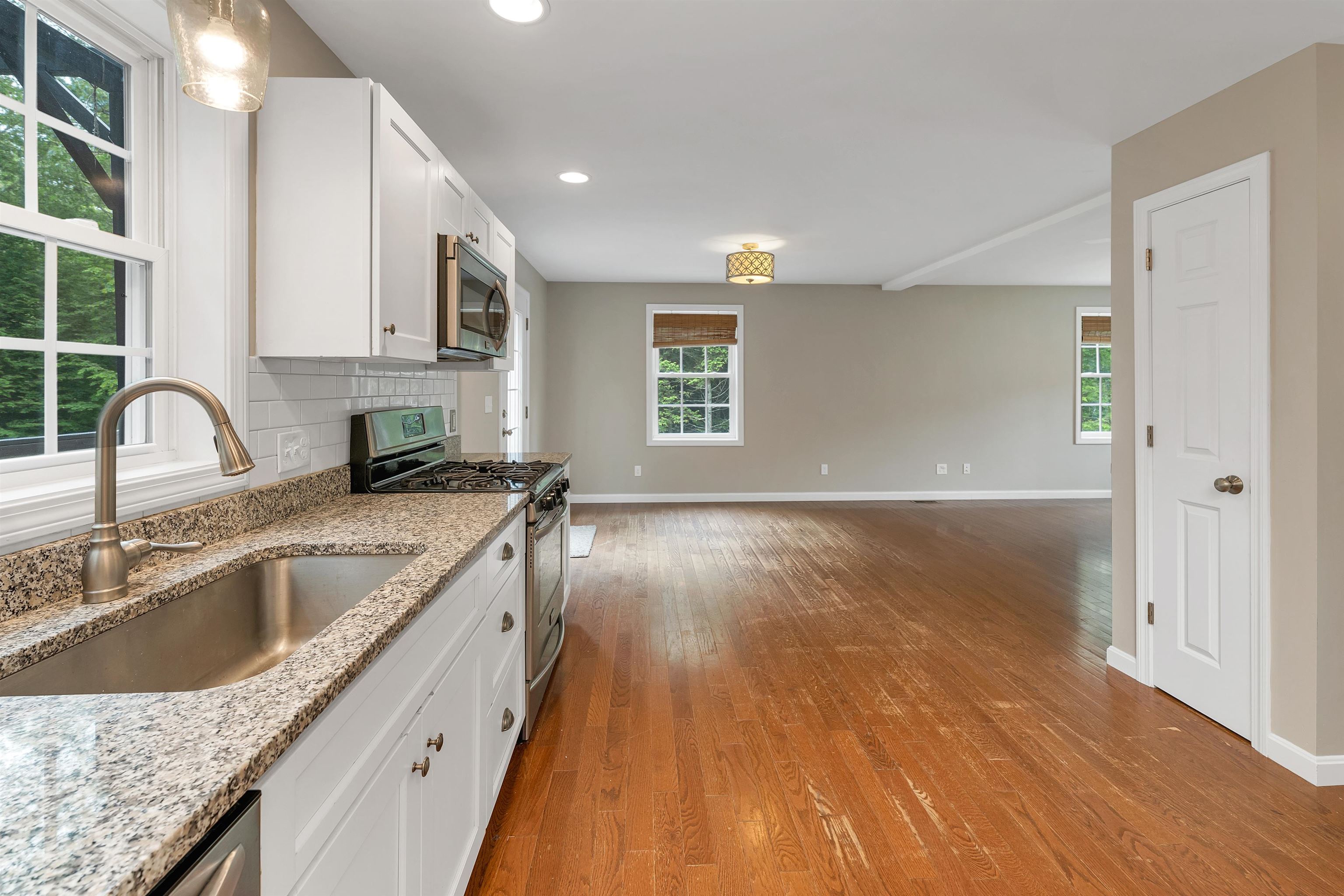 133 Spaulding Road Fremont, NH 03044 - Photo 24 of 53