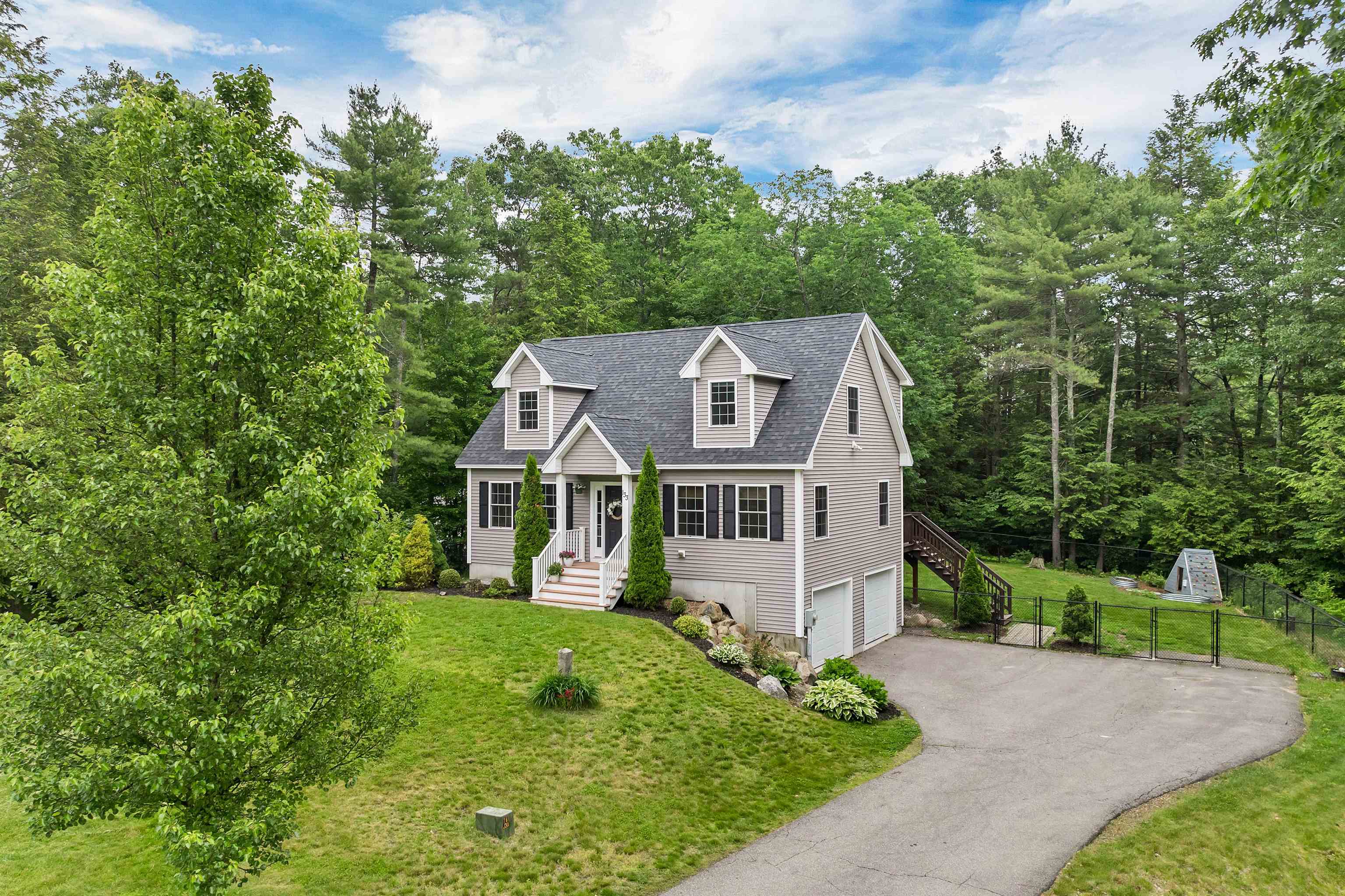 133 Spaulding Road Fremont, NH 03044 - Photo 3 of 53