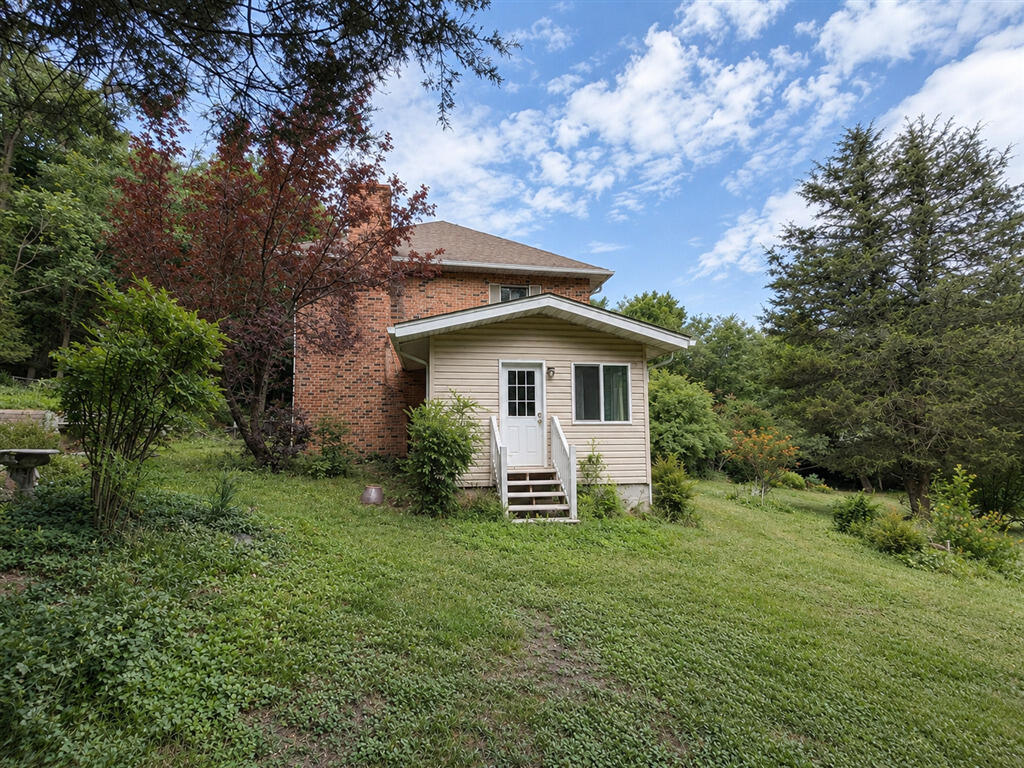 750 Hemlock Road Northwest Roanoke, VA 24017 - Photo 2 of 15 2030792_203079_S