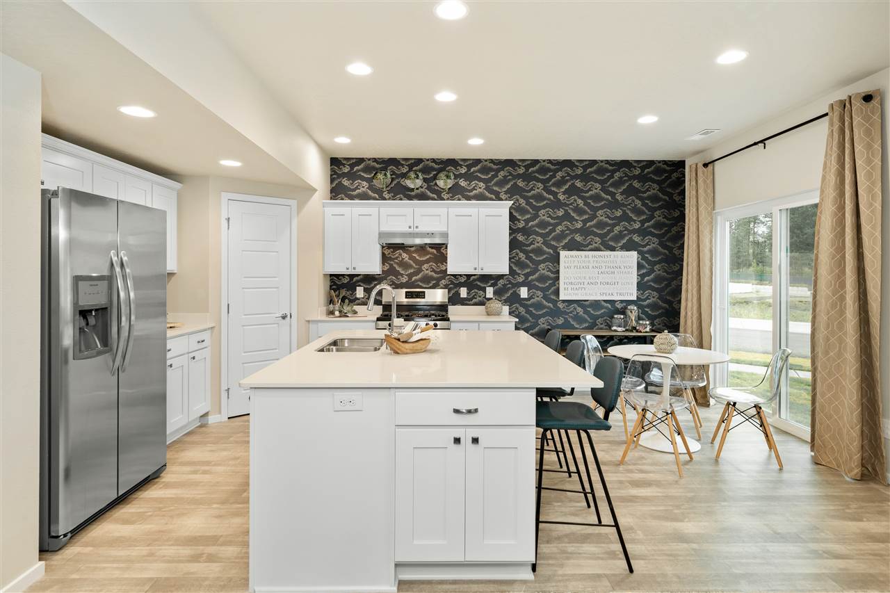 6417 South Soda Road Spokane, WA 99224 - Photo 6 of 17