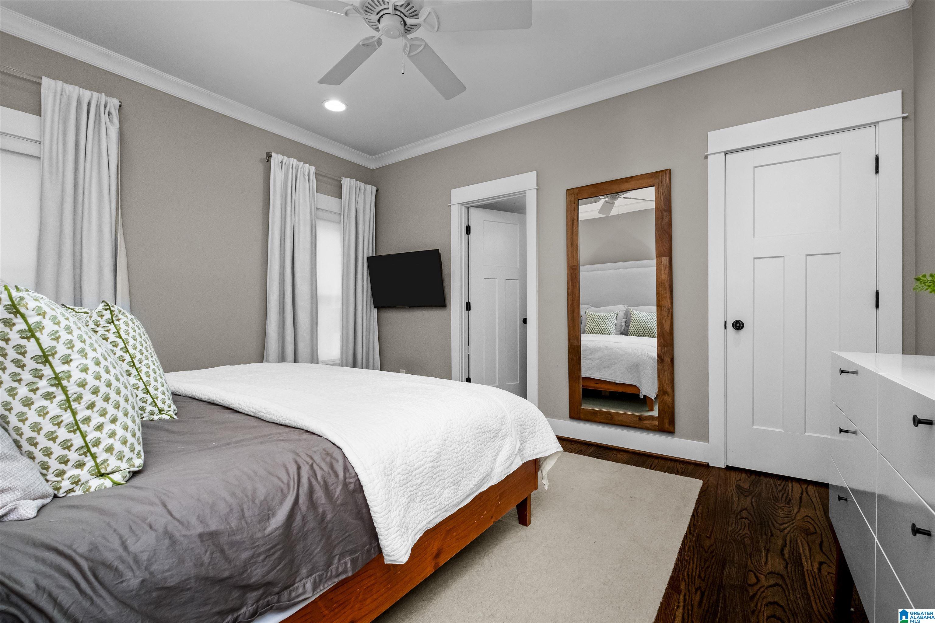 327 Sterrett Avenue Birmingham, AL 35209 - Photo 32 of 60