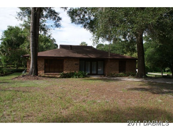 1305 West Taylor Road DeLand, FL 32720 - Photo 1 of 24 Primary Photo
