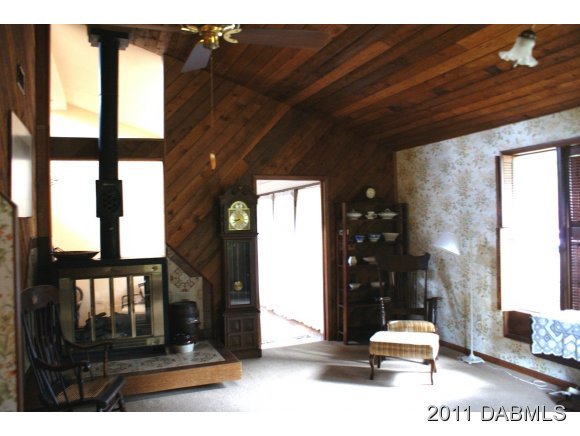 1305 West Taylor Road DeLand, FL 32720 - Photo 4 of 24 Additional Photo