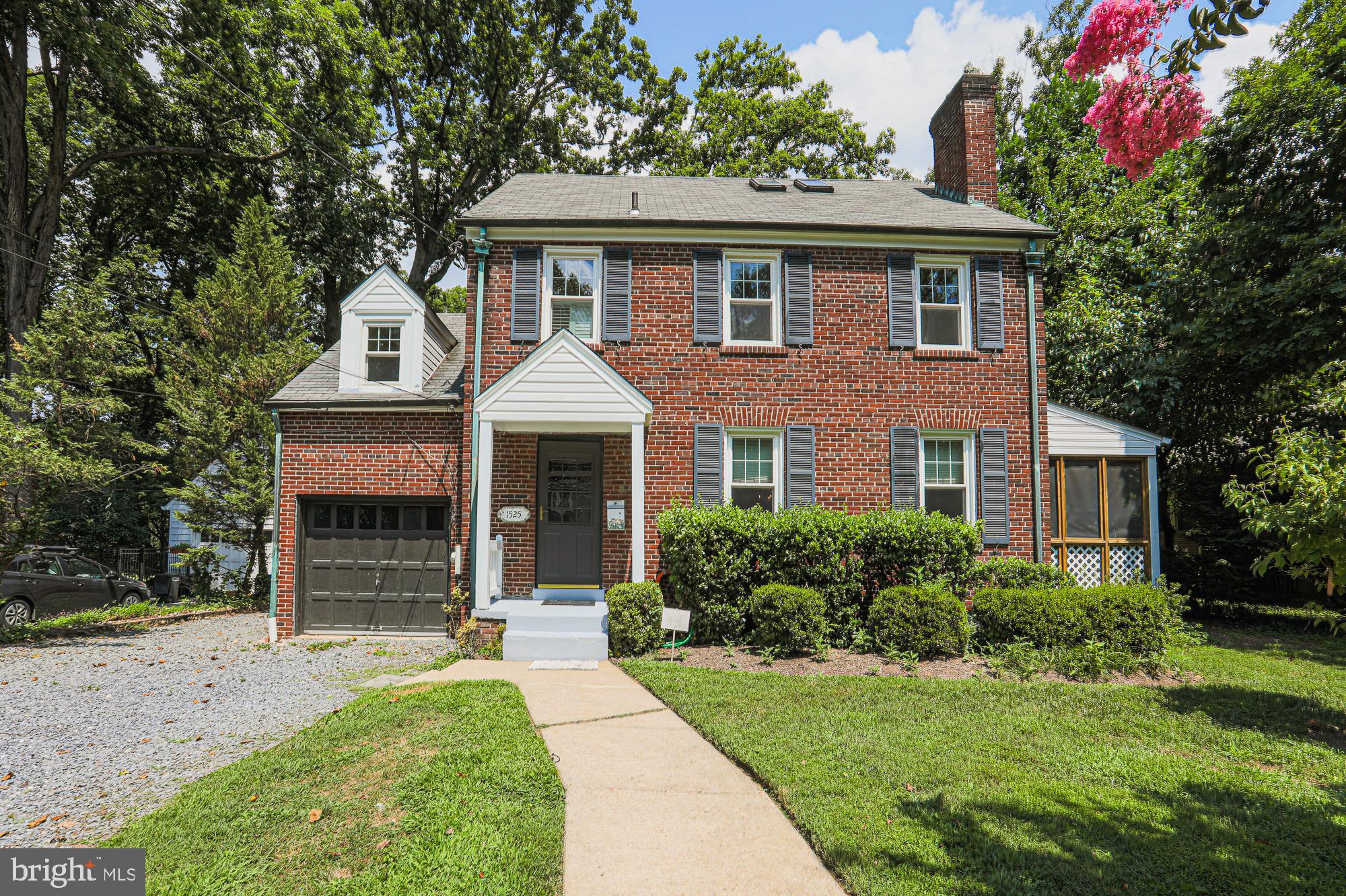 1525 Dale Drive, Silver Spring, MD 20910 Compass