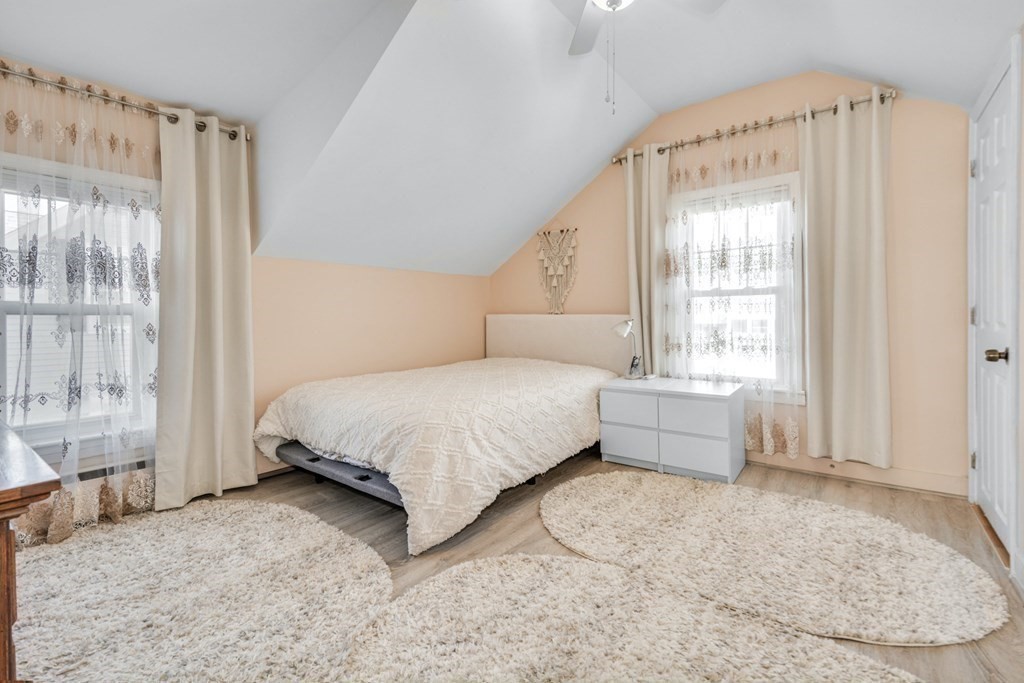 62 Rice Street Marlborough, MA 01752 - Photo 16 of 21 Gallery Image 16