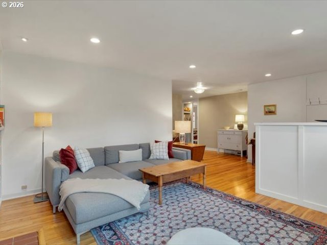 350 Rural Avenue South Salem, OR 97302 - Photo 30 of 38