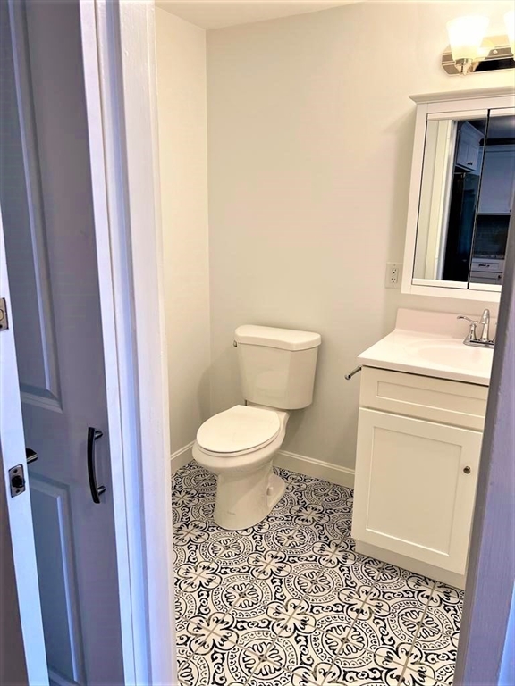 1321 Worcester Road, Unit 607 Framingham, MA 01701 - Photo 5 of 21