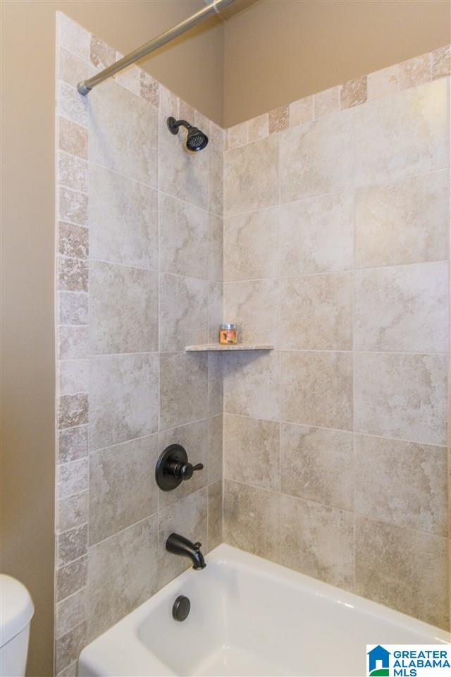2403 Glasscott Point Birmingham, AL 35226 - Photo 37 of 50