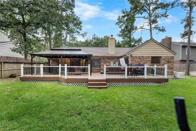 $2,950 | 267 East Rainbow Ridge Circle, Spring, TX 77381