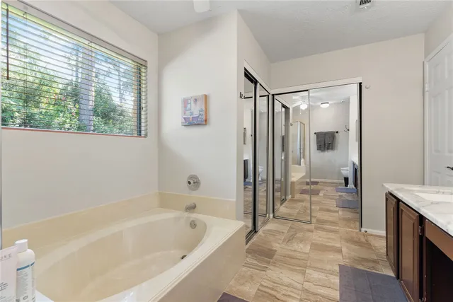 $2,950 | 267 East Rainbow Ridge Circle, Spring, TX 77381