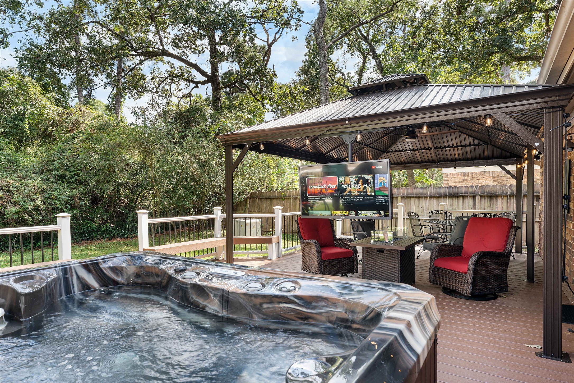 267 East Rainbow Ridge Circle Spring, TX 77381 - Photo 36 of 47