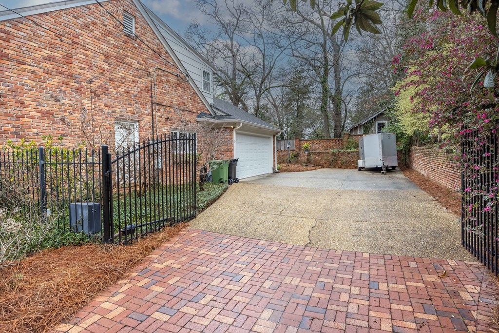 2131 Garrard Street Columbus, GA 31906 - Photo 3 of 47 Gallery Image 3