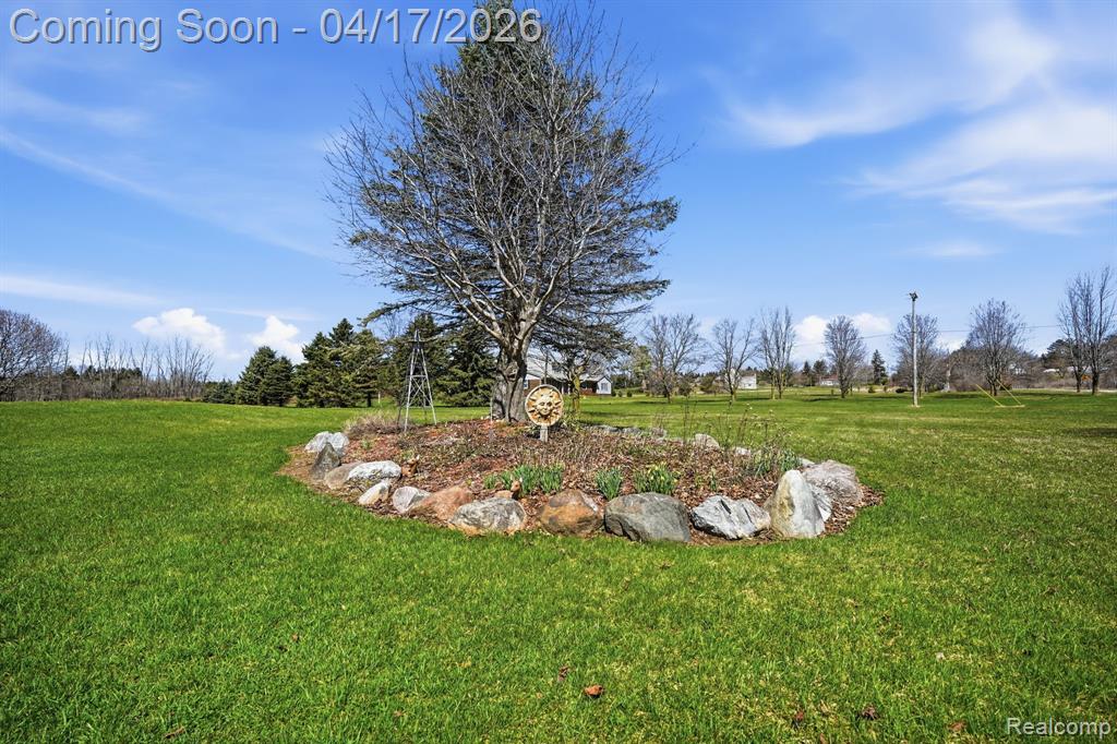 72689 Dequindre Road Leonard, MI 48367 - Photo 5 of 93