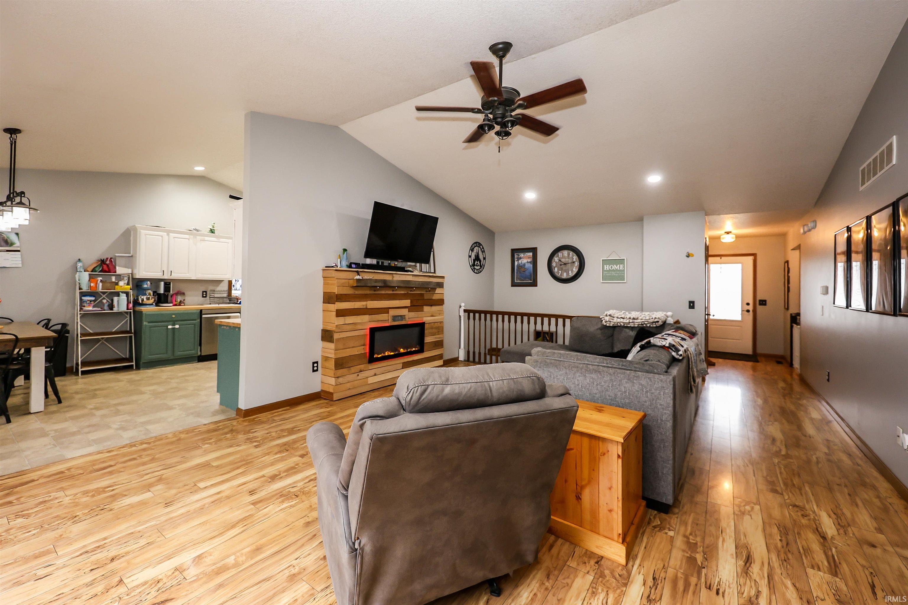 905 North 280 West Angola, IN 46703 - Photo 16 of 33