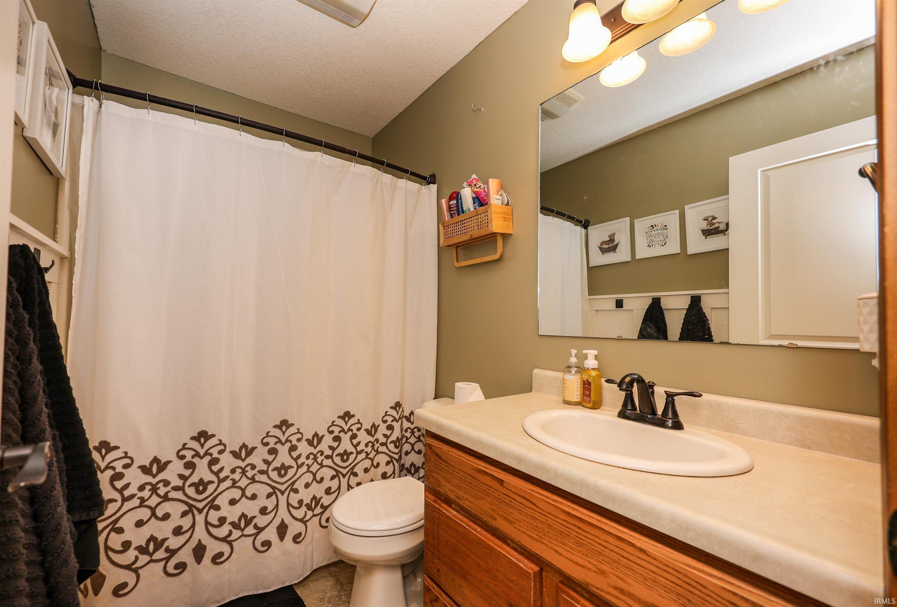 905 North 280 West Angola, IN 46703 - Photo 18 of 33