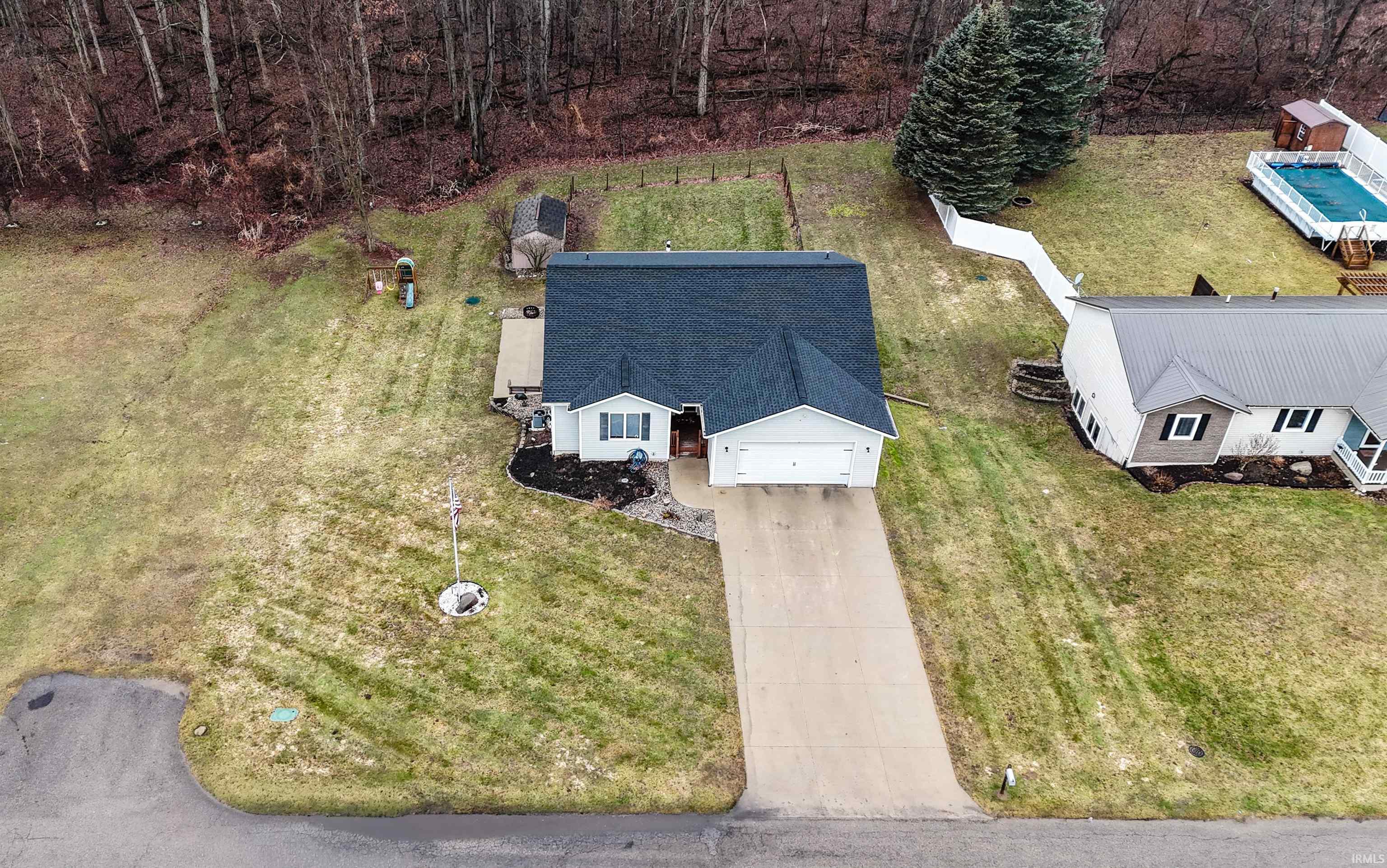 905 North 280 West Angola, IN 46703 - Photo 31 of 33