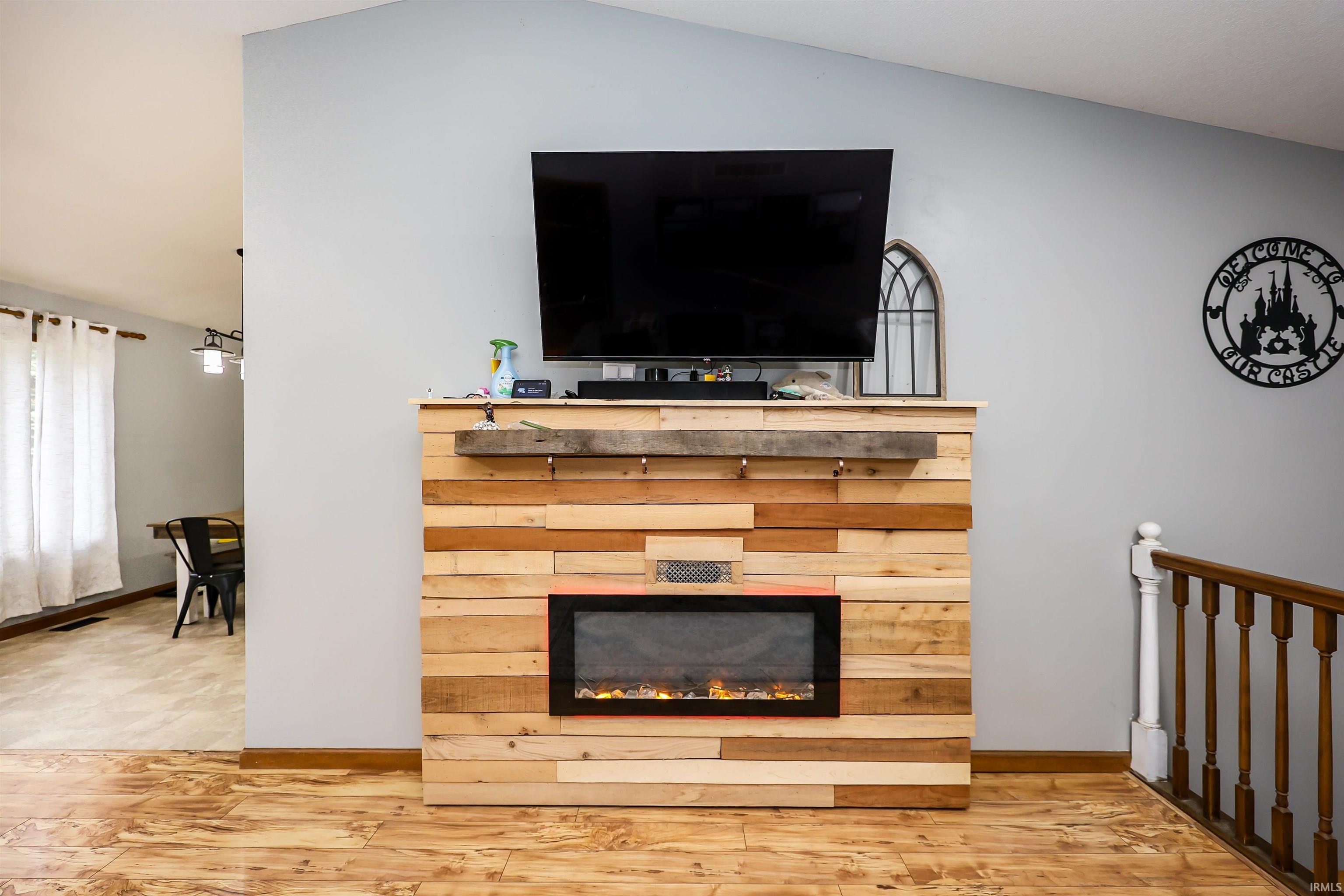 905 North 280 West Angola, IN 46703 - Photo 6 of 33