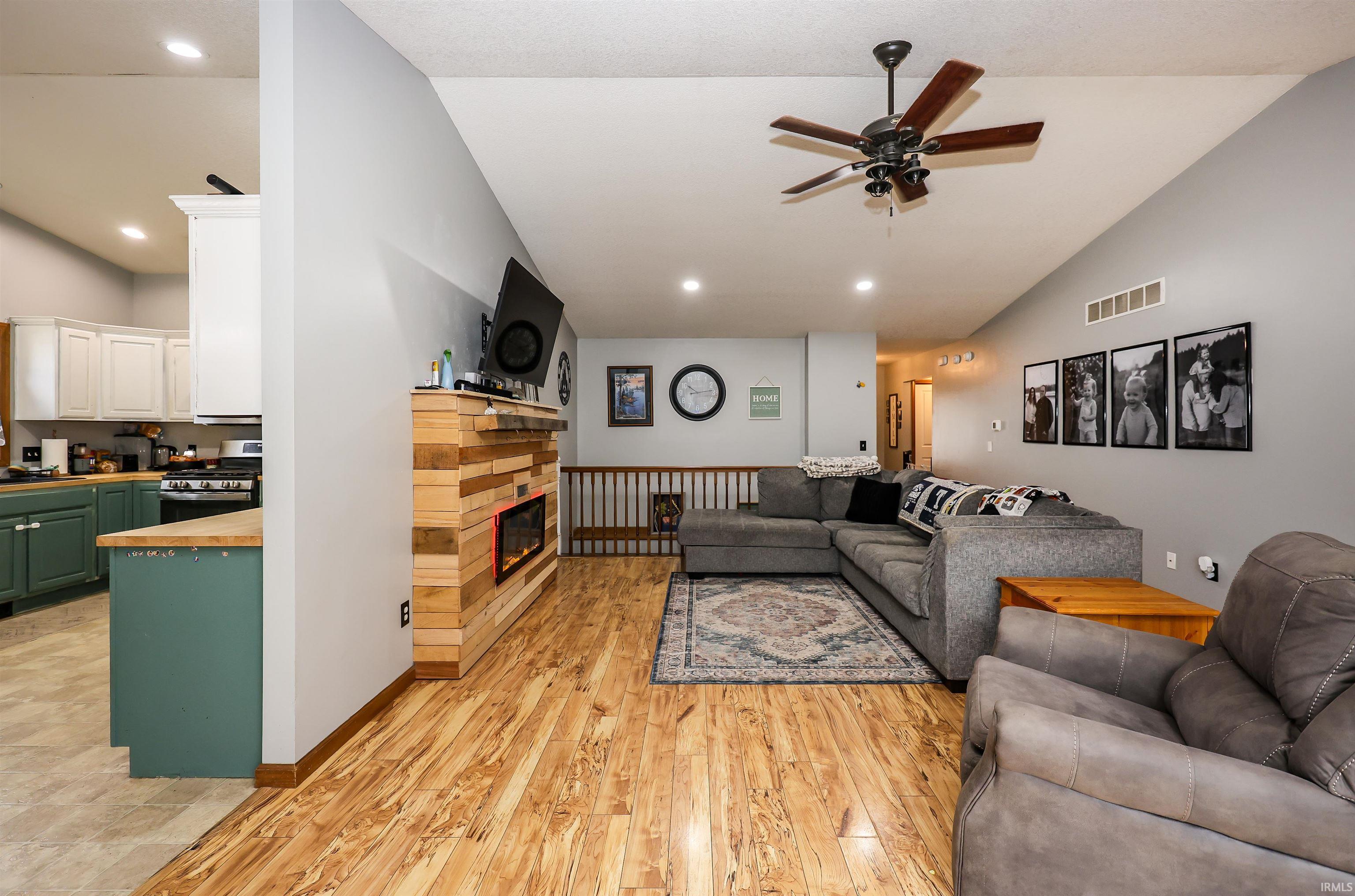 905 North 280 West Angola, IN 46703 - Photo 7 of 33