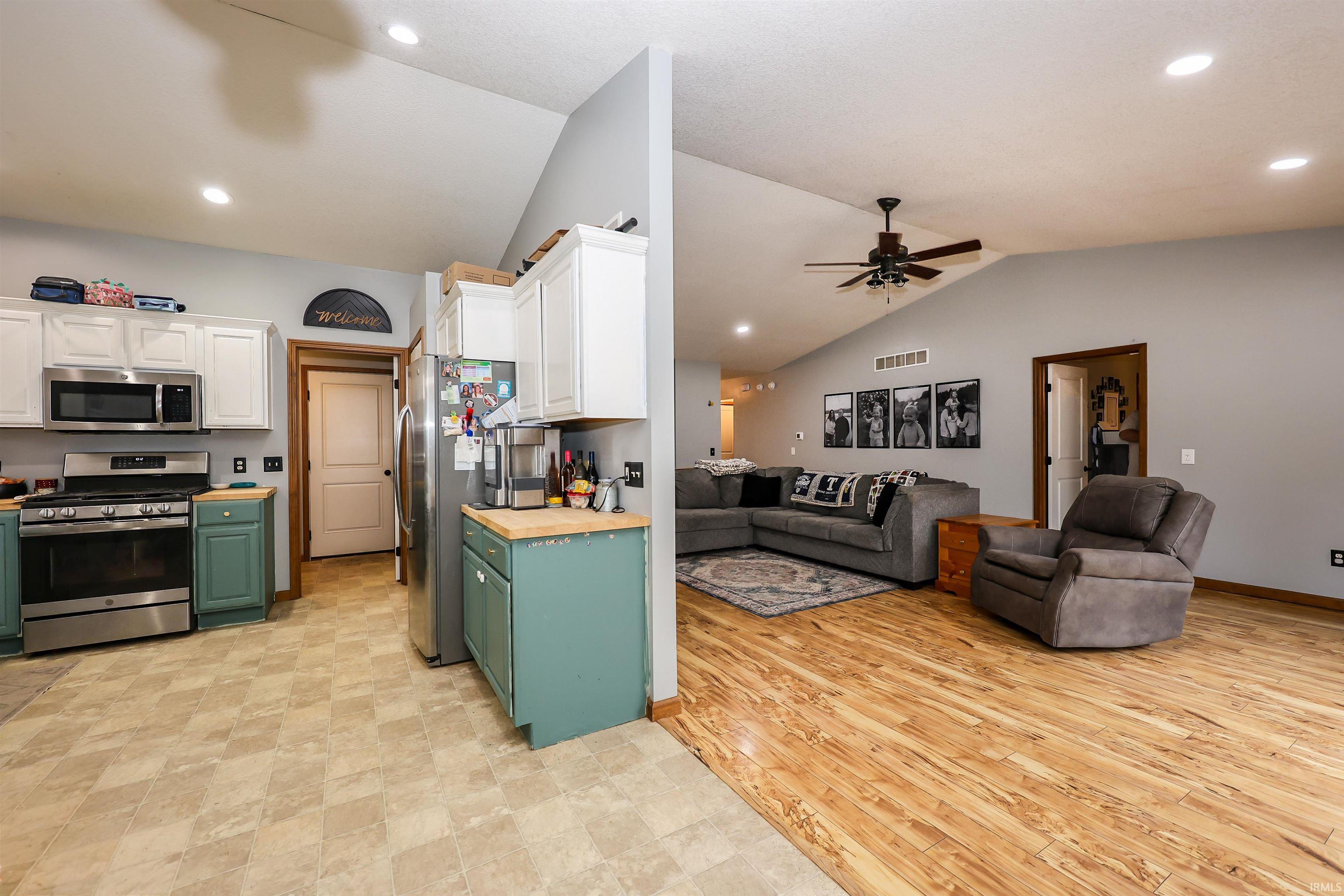 905 North 280 West Angola, IN 46703 - Photo 10 of 33