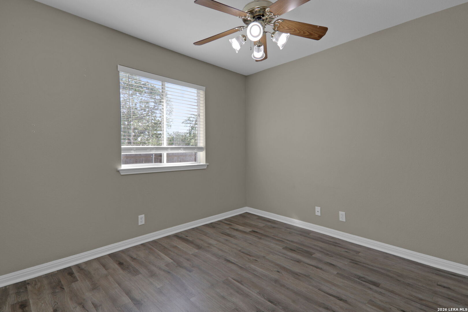 243 Discovery Kyle, TX 78640 - Photo 16 of 28