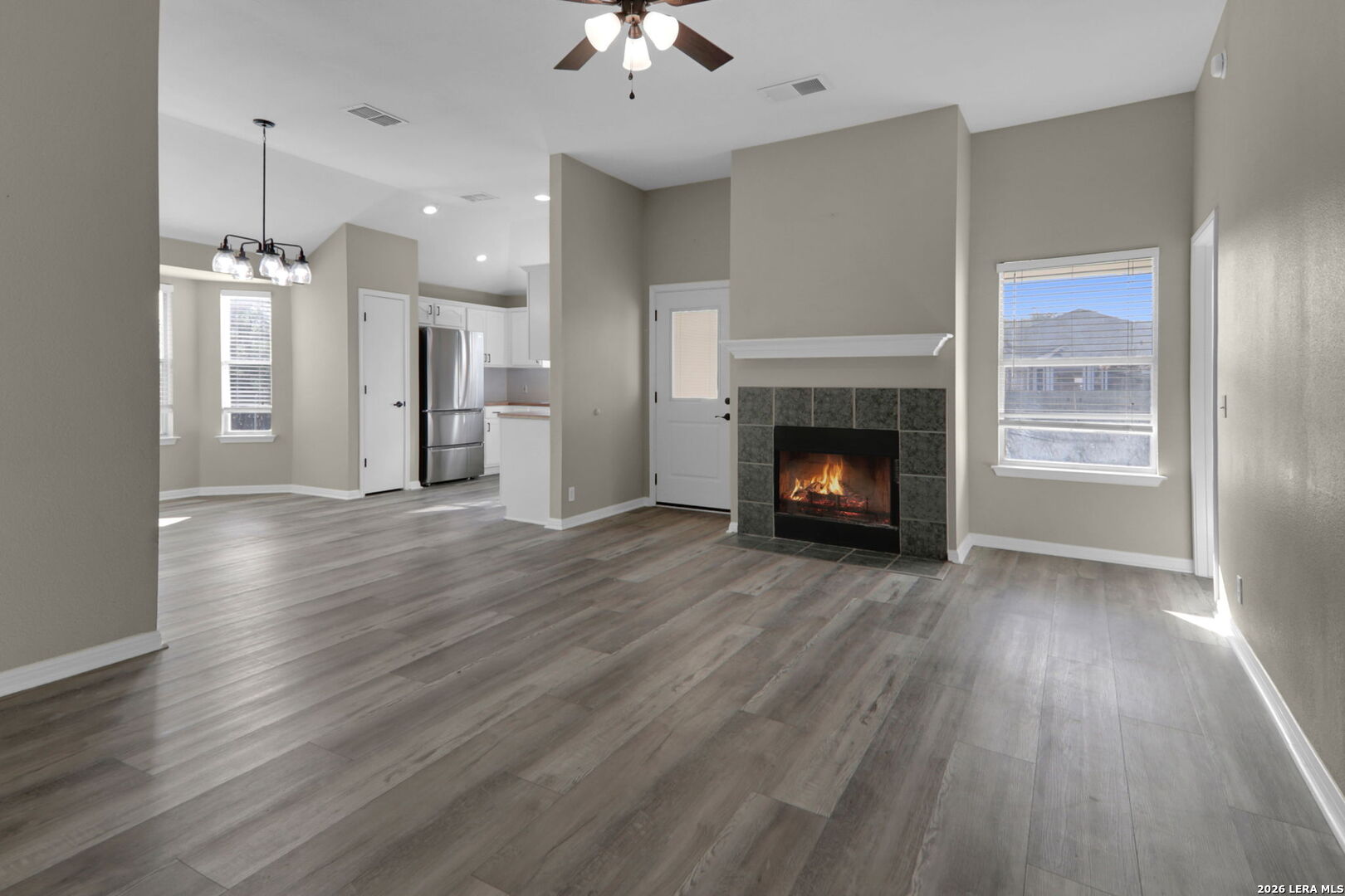 243 Discovery Kyle, TX 78640 - Photo 4 of 28