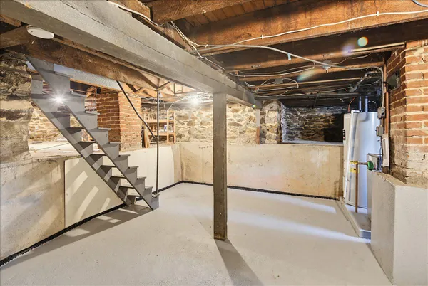 $515,000 | 328 Laurel Avenue, Laurel, MD 20707