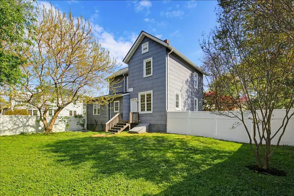 $515,000 | 328 Laurel Avenue, Laurel, MD 20707