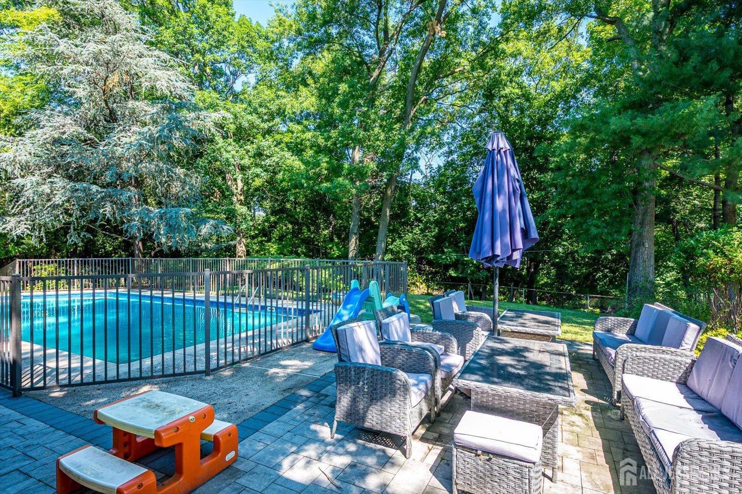 25 Marshall Drive Edison, NJ 08817 - Photo 61 of 68