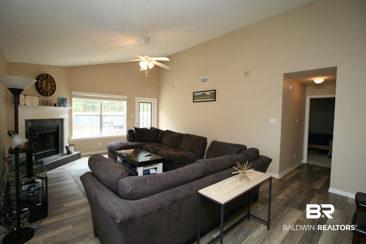 2747 Rosebud Drive Mobile, AL 36695 - Photo 9 of 19