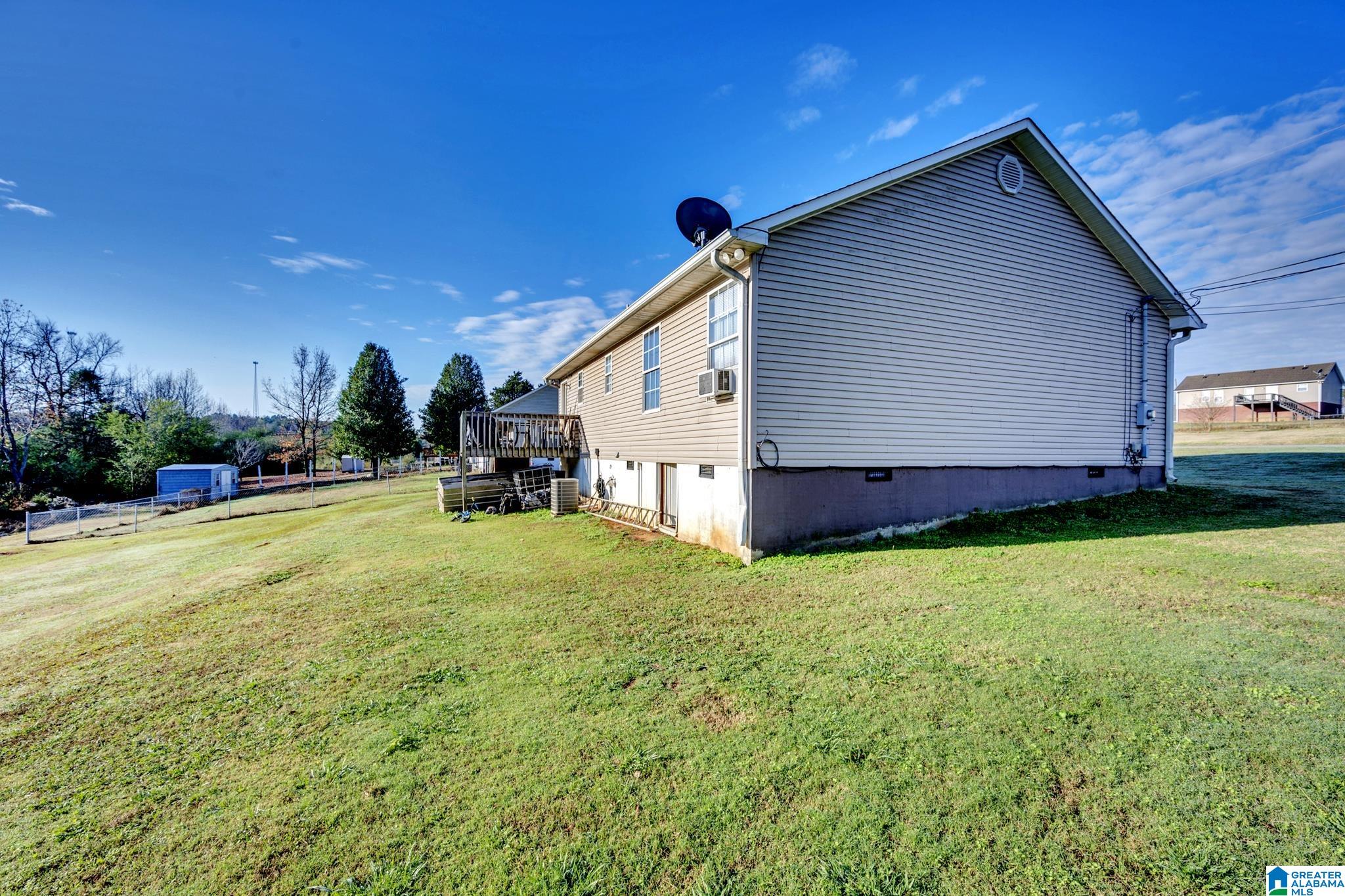 199 Quail Hollow Road Warrior, AL 35180 - Photo 4 of 21