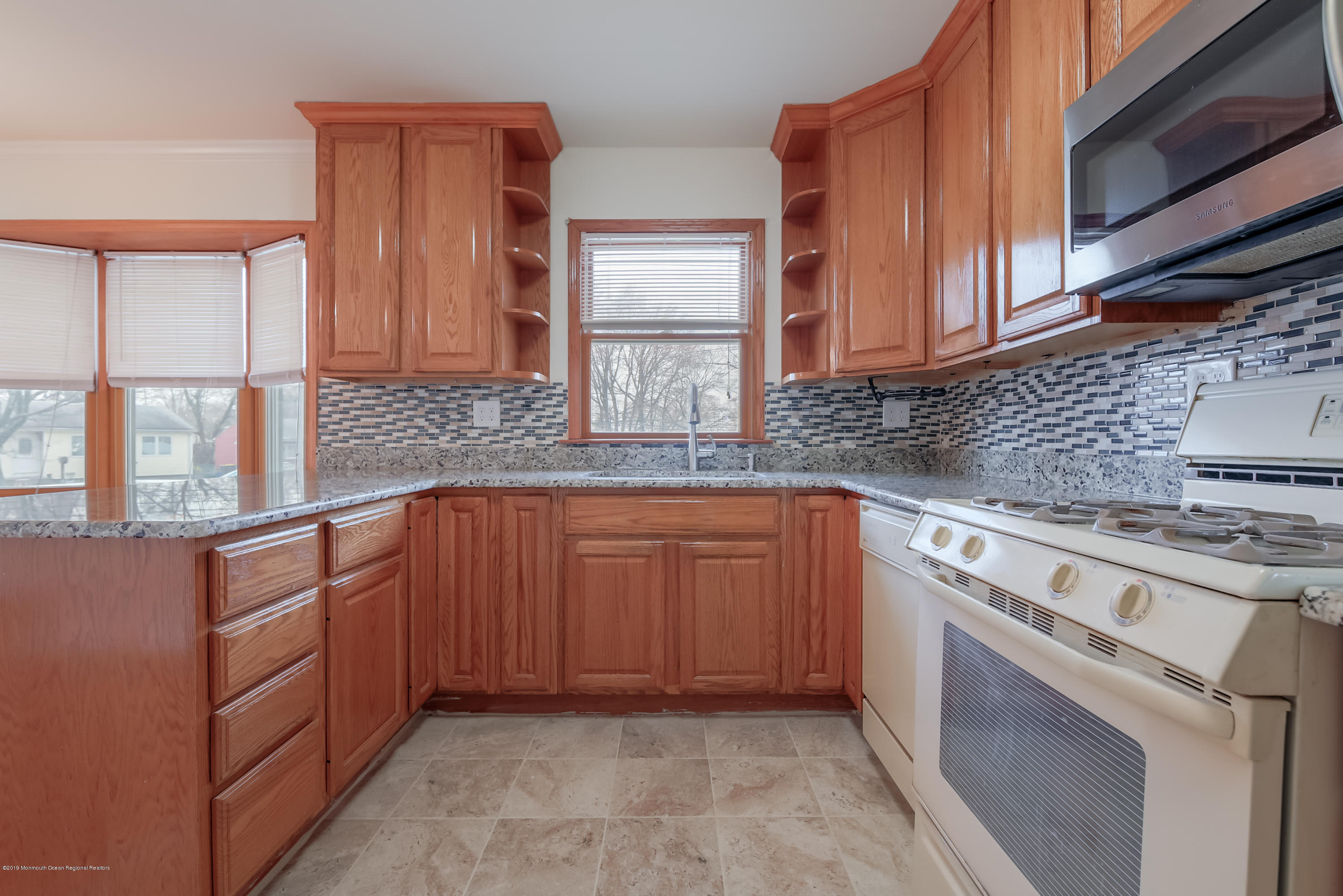 44 Dartmouth Road Parlin, NJ 08859 - Photo 7 of 27 5W5A1600_1_2_3_4-Edit