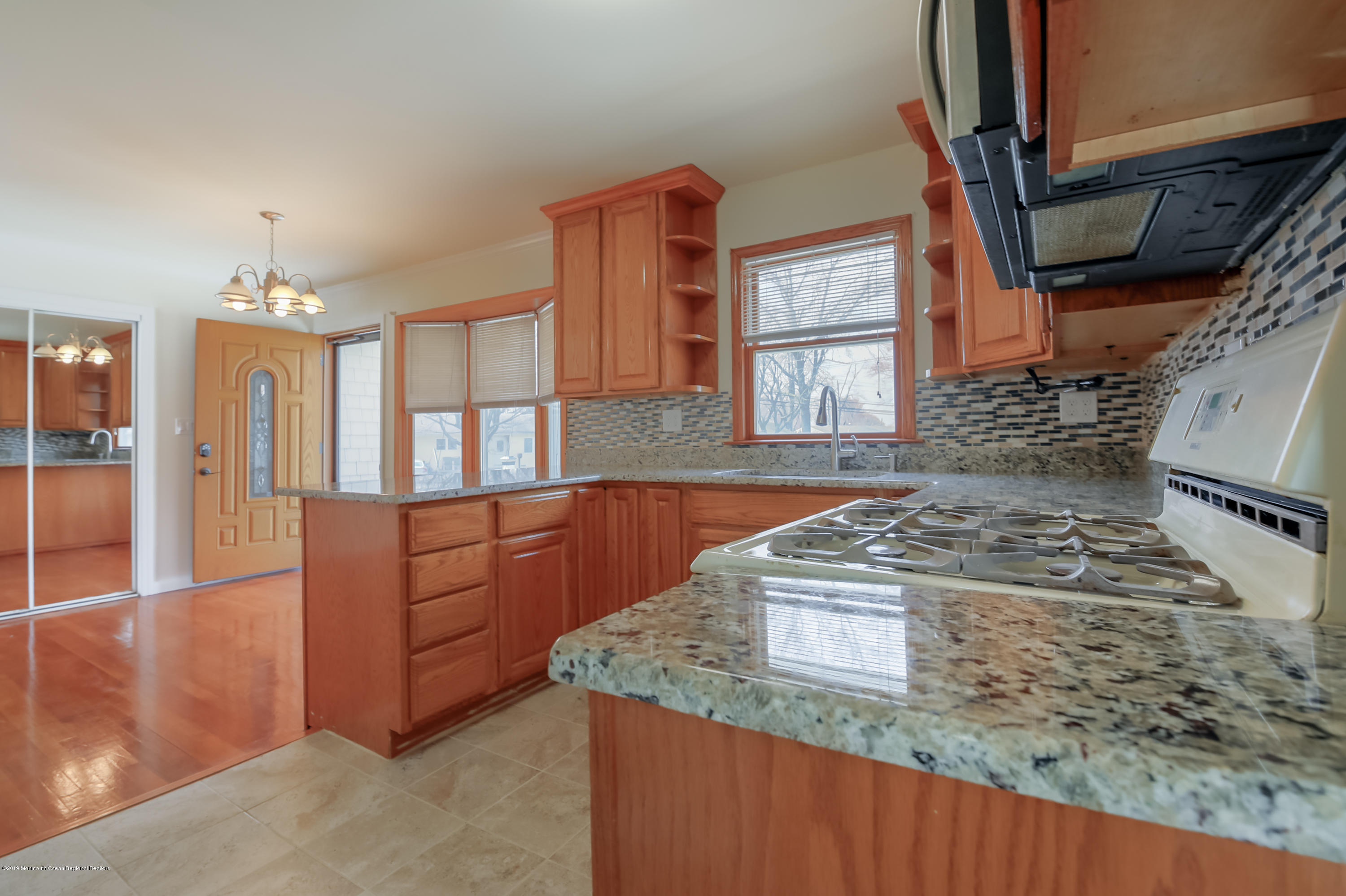 44 Dartmouth Road Parlin, NJ 08859 - Photo 8 of 27 5W5A1605_6_7_8_9